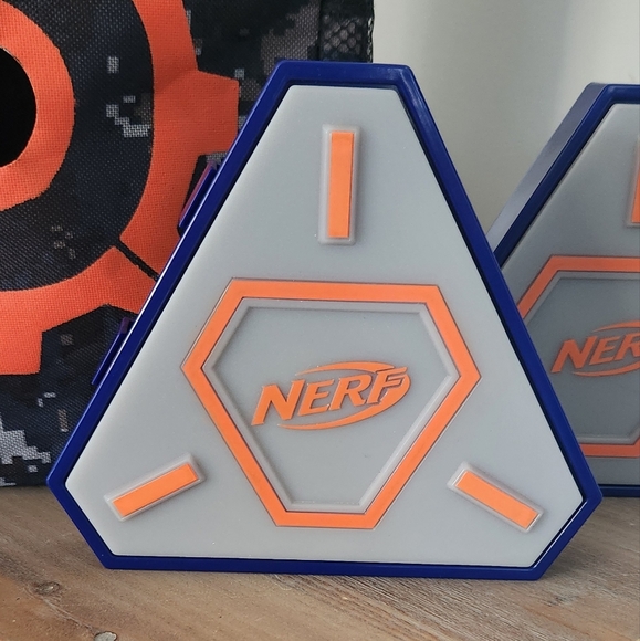 🔫🎯 Nerf Tactical Gear Set – Bag, 2 Flash Strike Targets, & Kids Tactical Vest - Picture 2 of 16